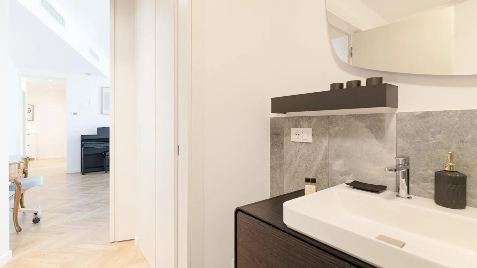 P Venezia-Repubblica Trilocale Di Lusso Apartment Milan