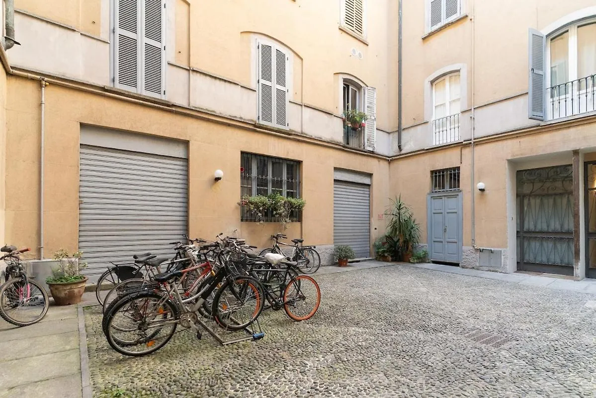 P Venezia-Repubblica Trilocale Di Lusso Apartman Milánó Olaszország