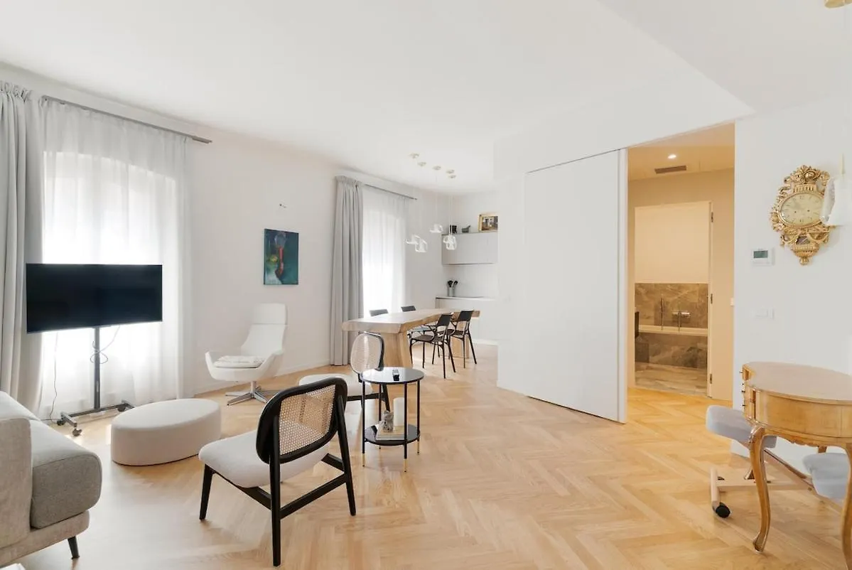 Apartmán P Venezia-Repubblica Trilocale Di Lusso Milán 0*,  Itálie